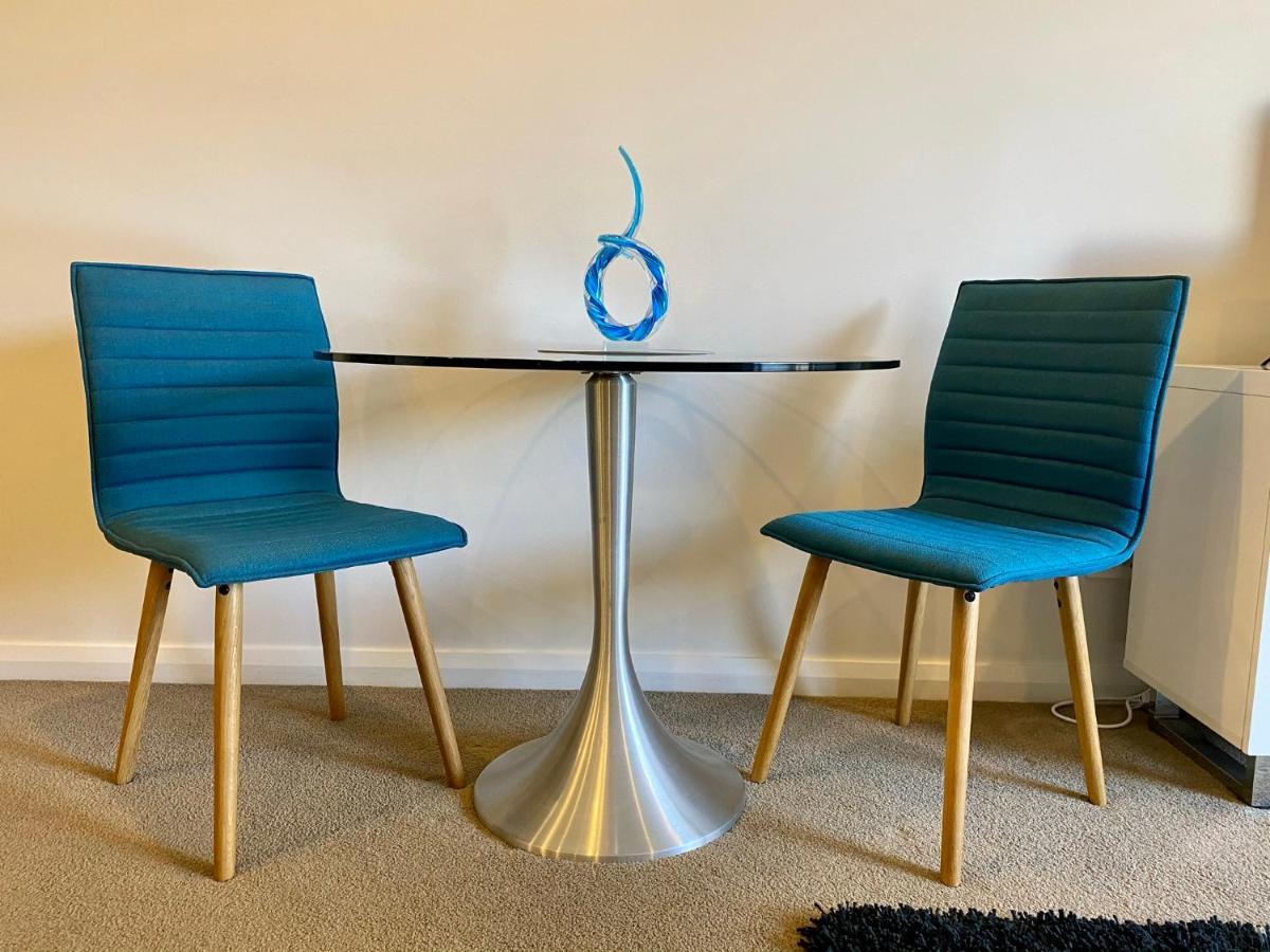 Governor Luxe 1 Bedroom Apartment In The Heart Of Barton Wifi Gym Wine Secure Parking Canberra Kingston Экстерьер фото