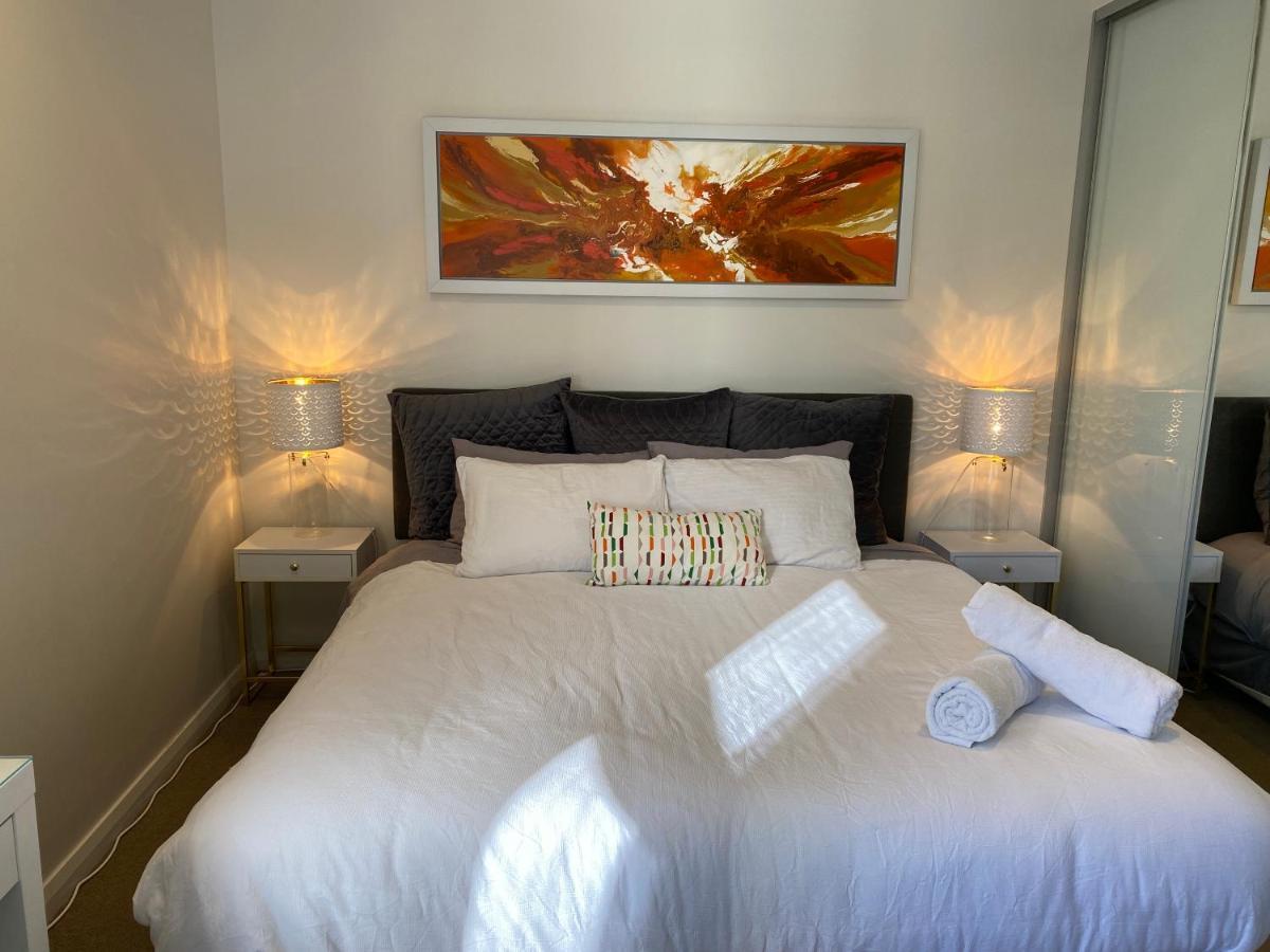 Governor Luxe 1 Bedroom Apartment In The Heart Of Barton Wifi Gym Wine Secure Parking Canberra Kingston Экстерьер фото