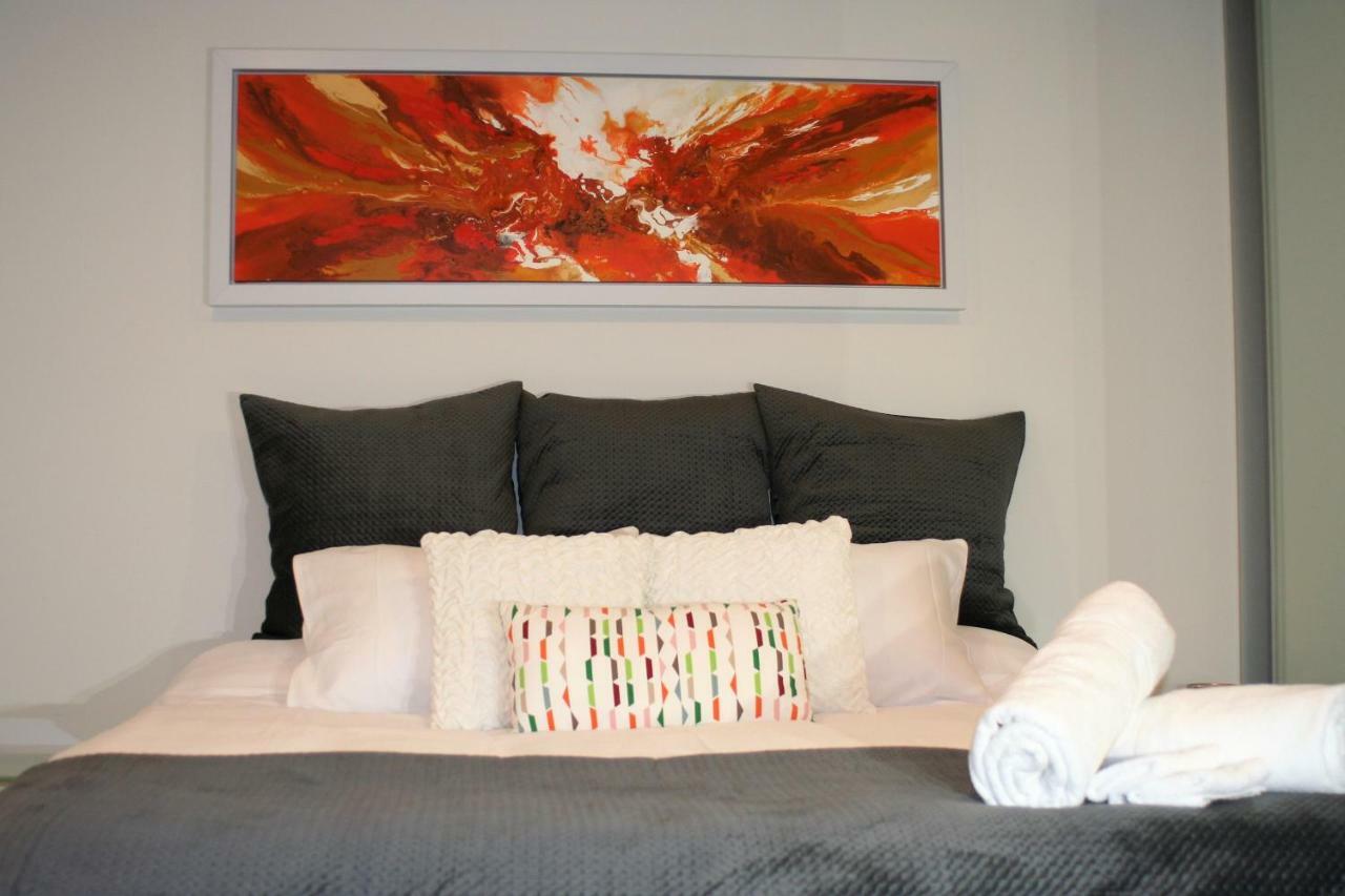 Governor Luxe 1 Bedroom Apartment In The Heart Of Barton Wifi Gym Wine Secure Parking Canberra Kingston Экстерьер фото