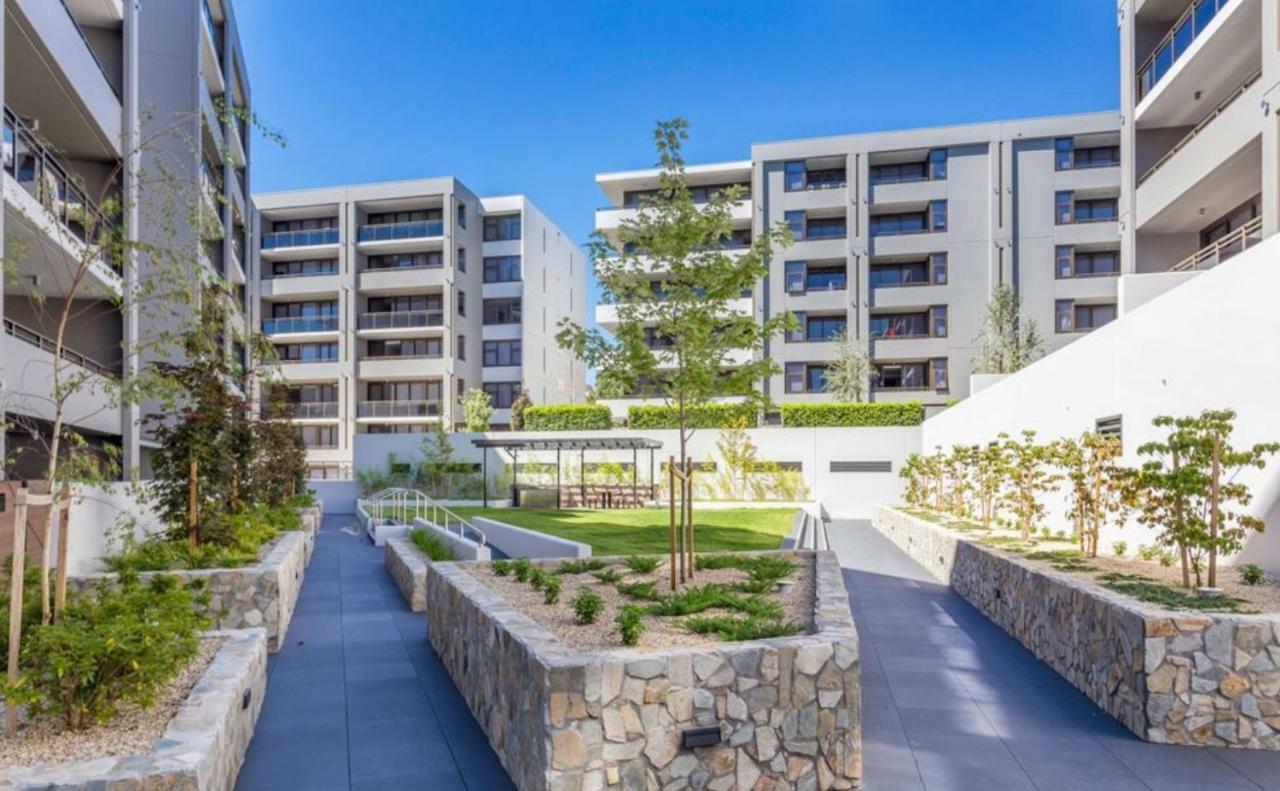 Governor Luxe 1 Bedroom Apartment In The Heart Of Barton Wifi Gym Wine Secure Parking Canberra Kingston Экстерьер фото